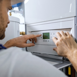 Best Thermostat Settings for Cold Fayetteville Winters